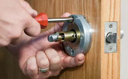 Security Locksmith Services Van Nuys, CA 818-491-5044 Security Locksmith Services Van Nuys, CA 818-491-5044 - 12-Expert-Locksmith